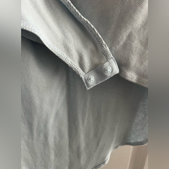 H&M light blue long sleeve bodysuit - Picture 2 of 4